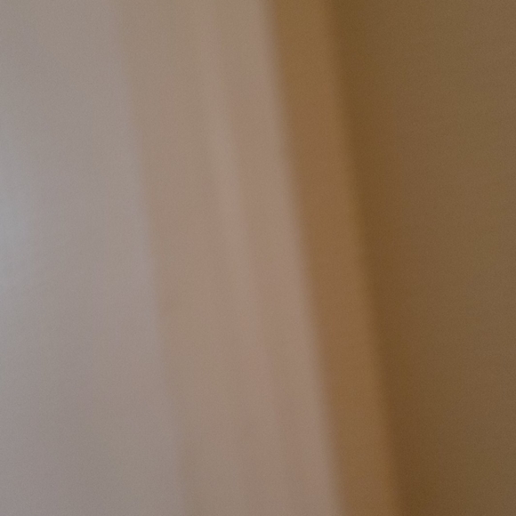 blouse - Picture 5 of 6